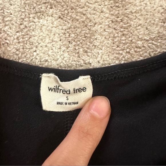 Aritzia Divinity 5" Romper - Picture 2 of 4